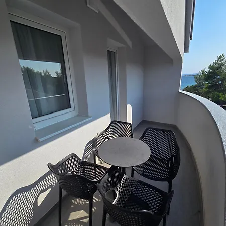 Didovi Dvori Apartmán Vir